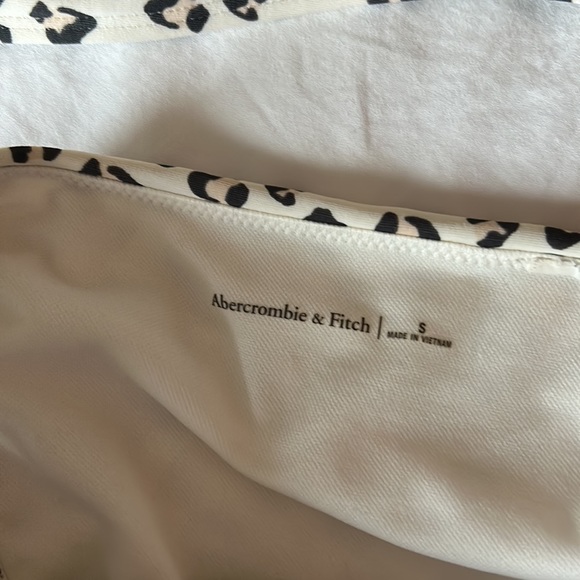 Abercrombie Cheetah One Shoulder Bikini - Picture 5 of 8